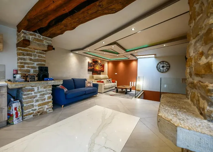 Le Troisieme Apartament *